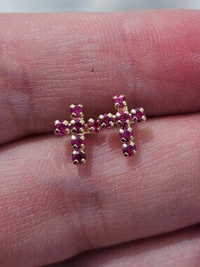 14K Yellow Gold Ruby Cross Shaped Earring Studs 8x6mm